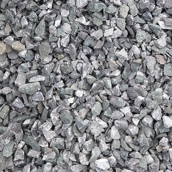 walkway gravel with proper maintenance and occasional replenishing, walkway gravel can withstand high-traffic areas and remain even and stable